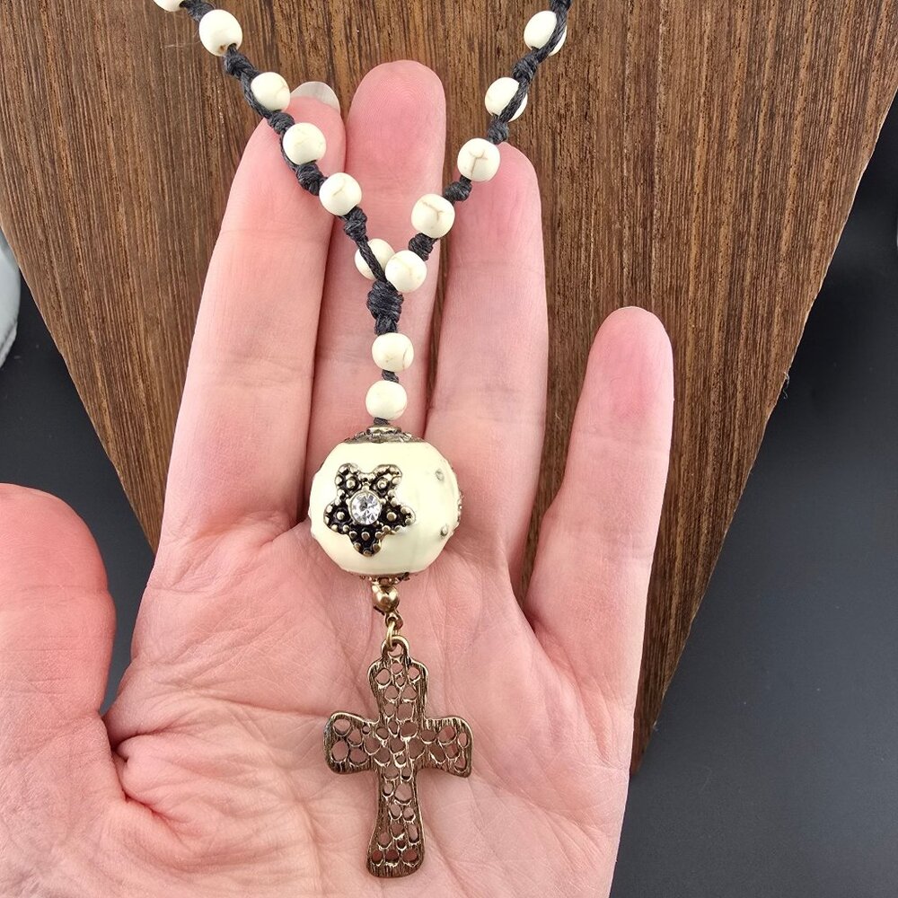 White Beaded Rosary Necklace Large Accent Bead & Gold-Tone Cross - Picture 4 of 7